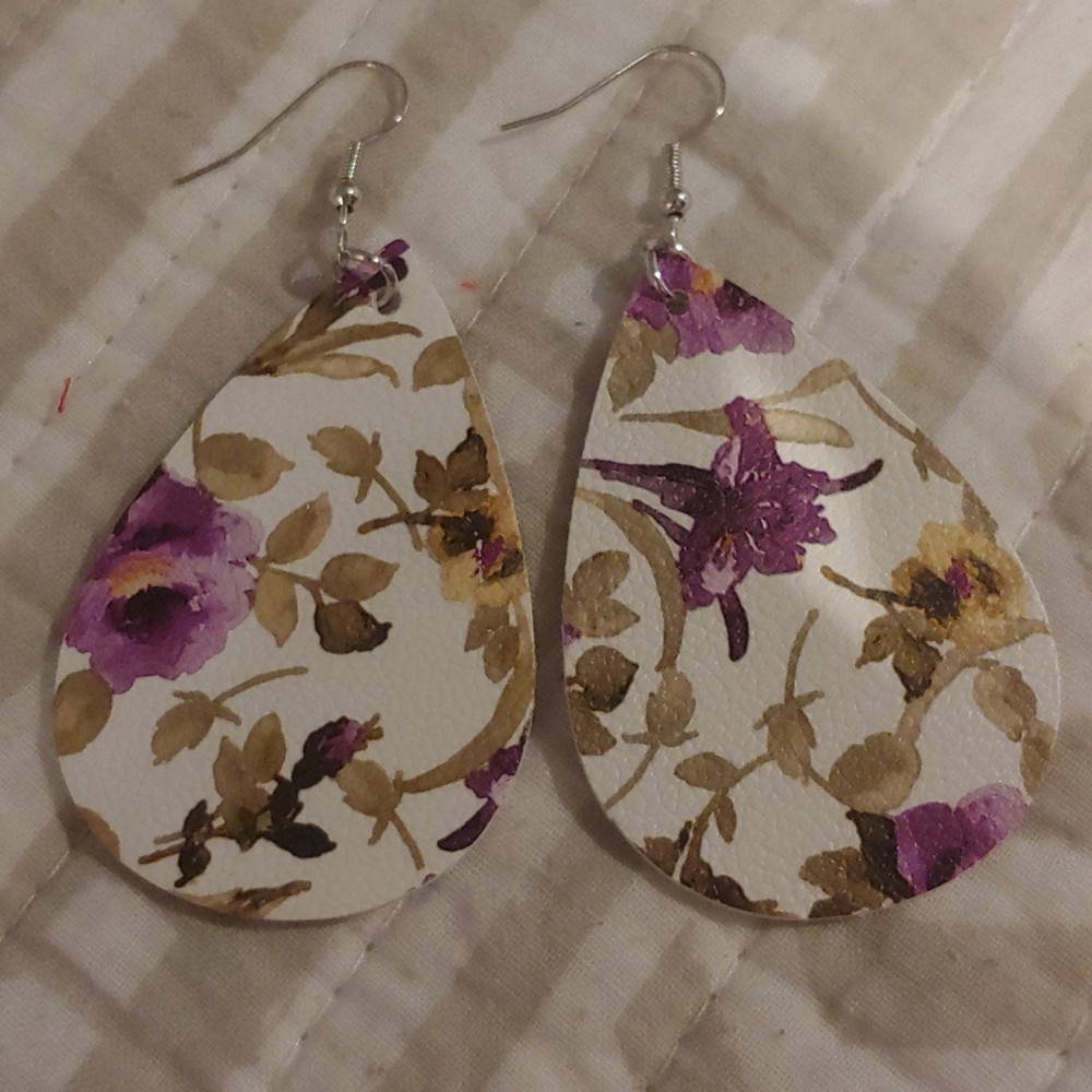 Floral earrings